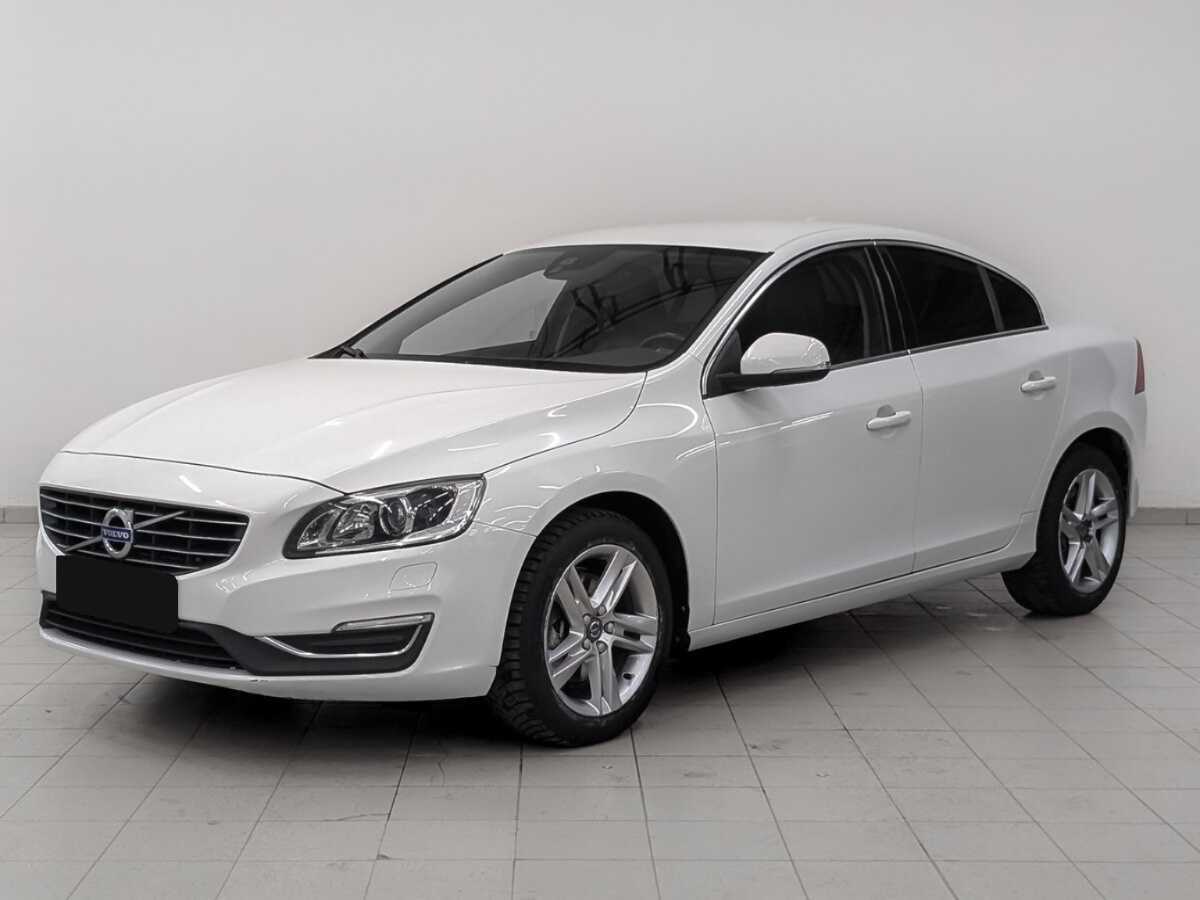 Volvo S60 2016 года с пробегом. Посмотреть фото