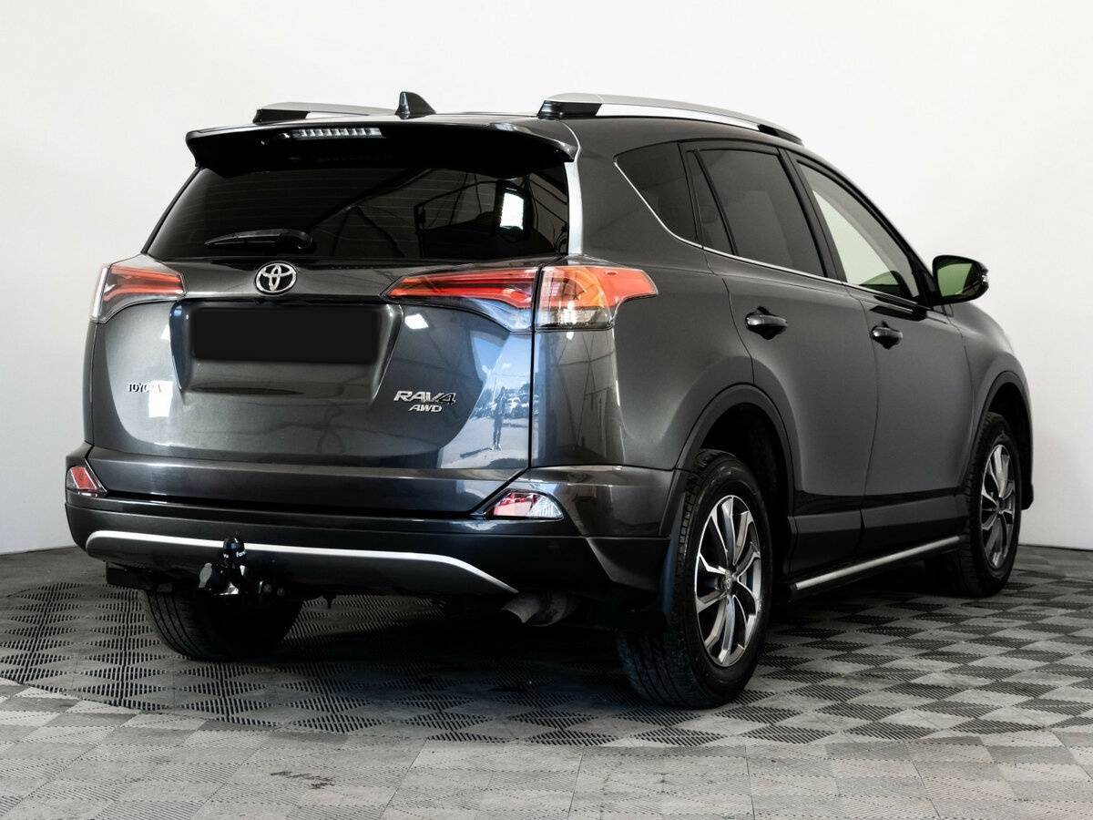 Toyota RAV4 2016 года с пробегом. Фото: #4