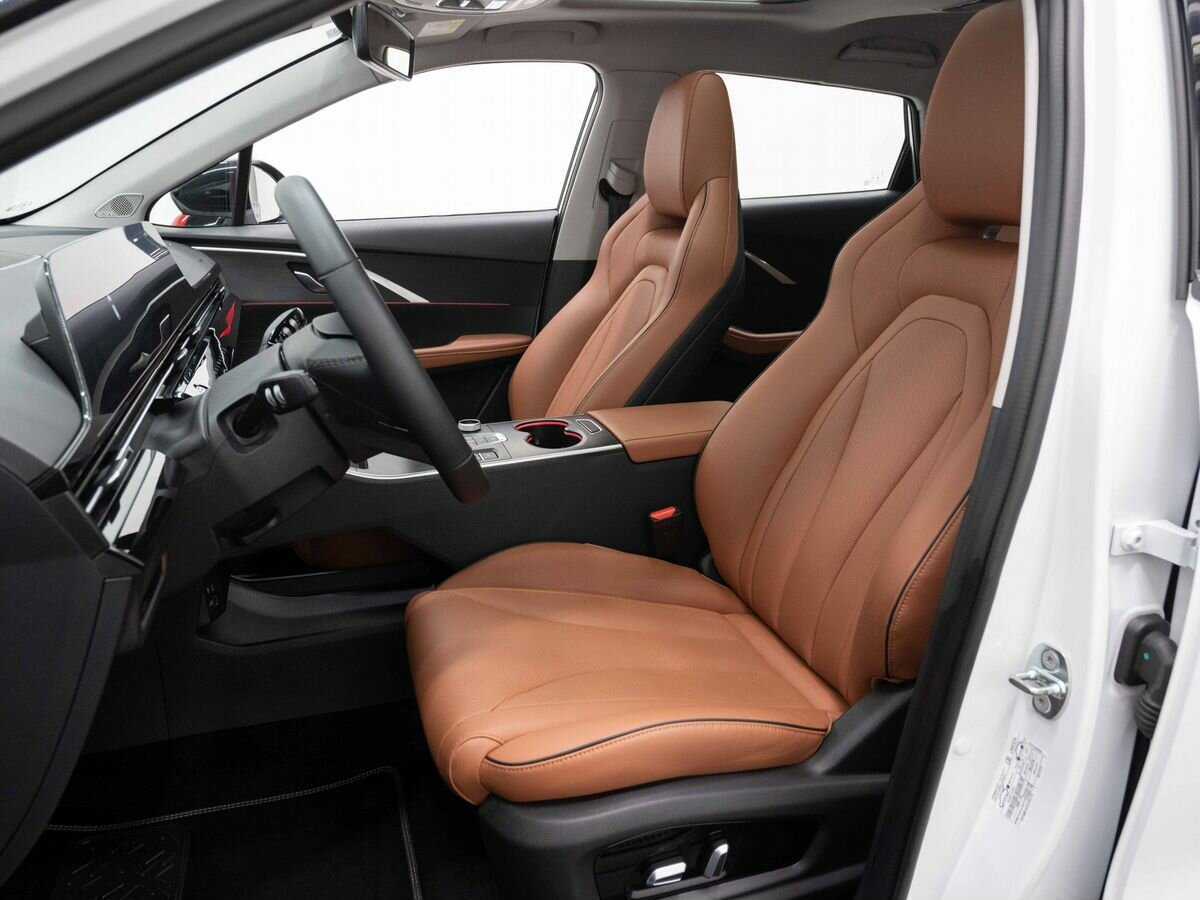 OMODA C5 2023 года с пробегом. Фото: #9