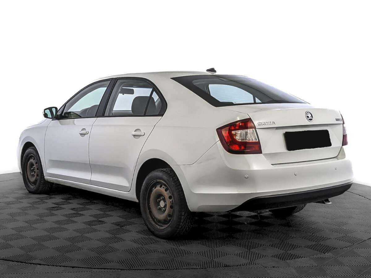 Skoda Rapid 2019 года с пробегом. Фото: #6