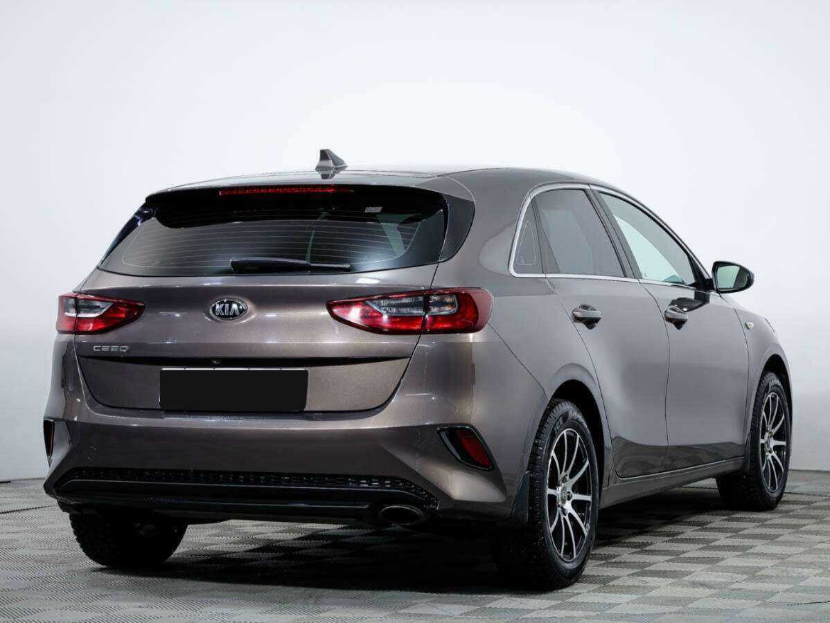 Kia Ceed 2018 года с пробегом. Фото: #3