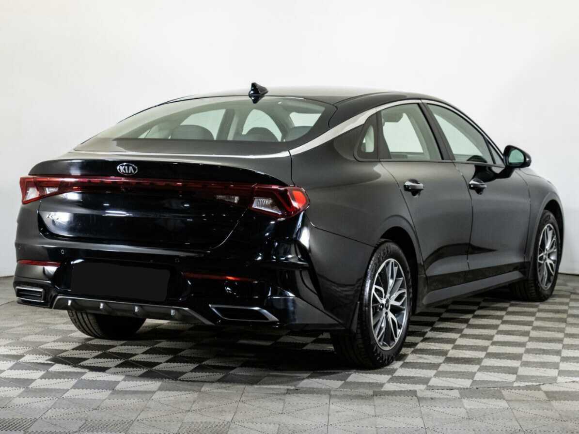 Kia K5 2021 года с пробегом. Фото: #4