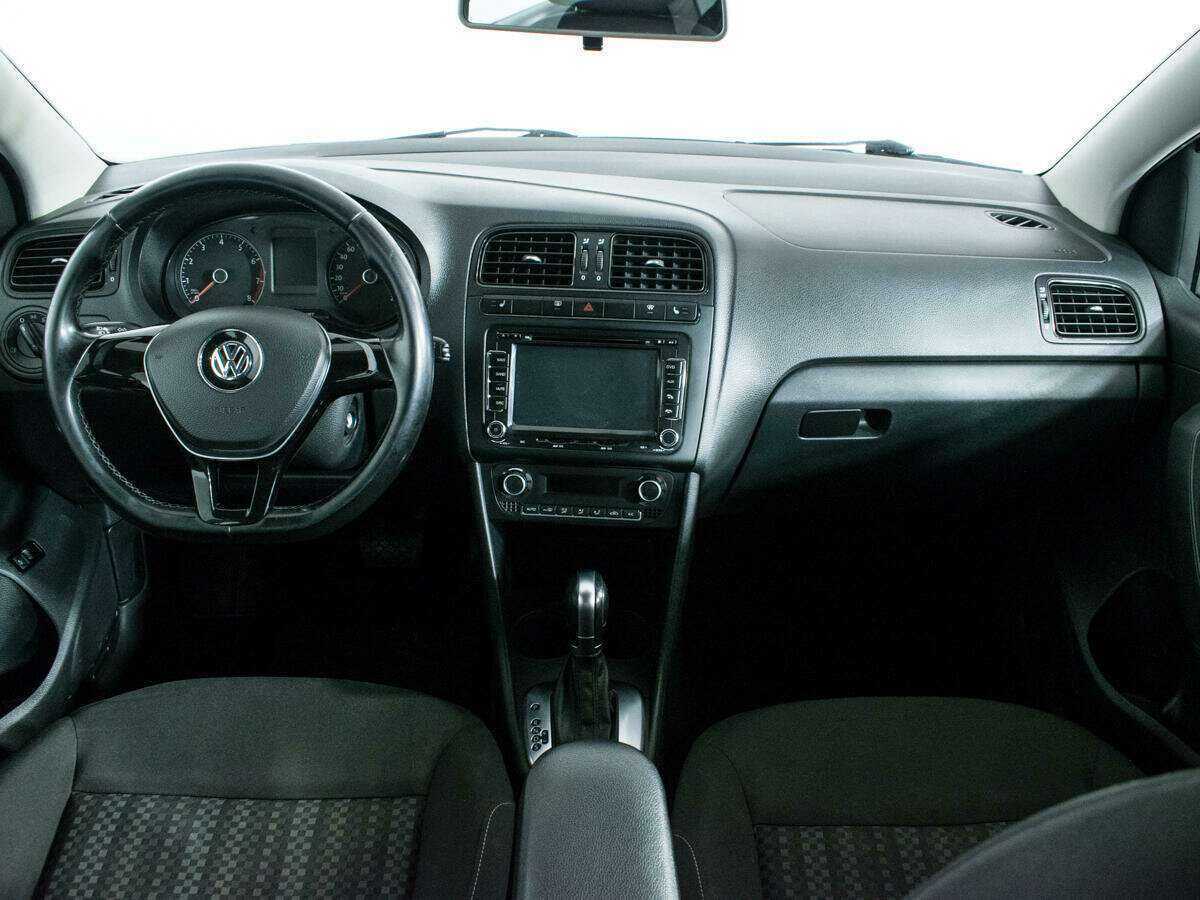 Volkswagen Polo 2015 года с пробегом. Фото: #11
