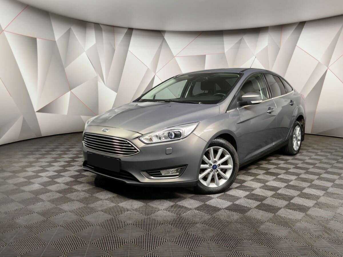Ford Focus 2016 года с пробегом. Посмотреть фото