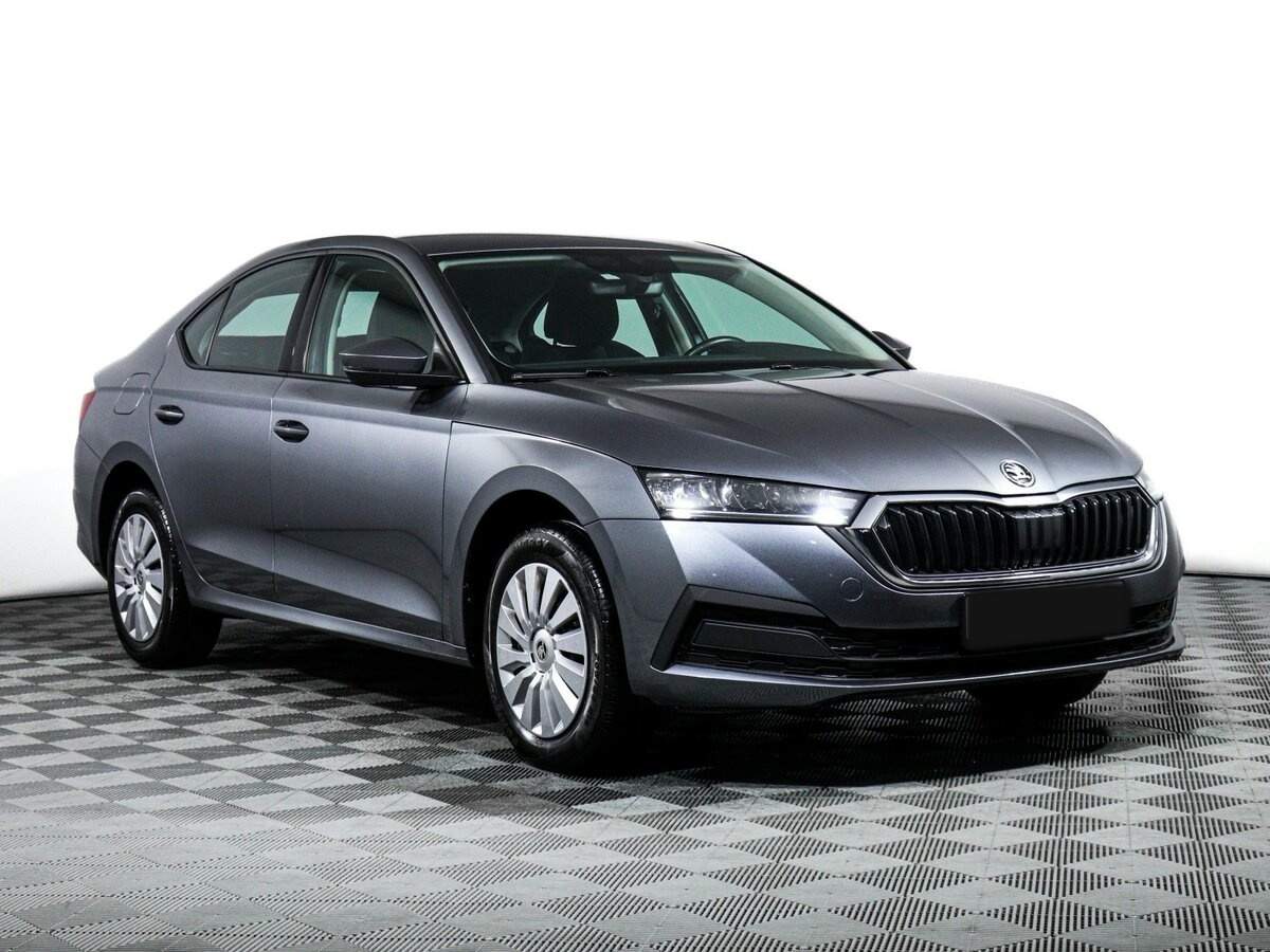 Skoda Octavia 2021 года с пробегом. Фото: #2