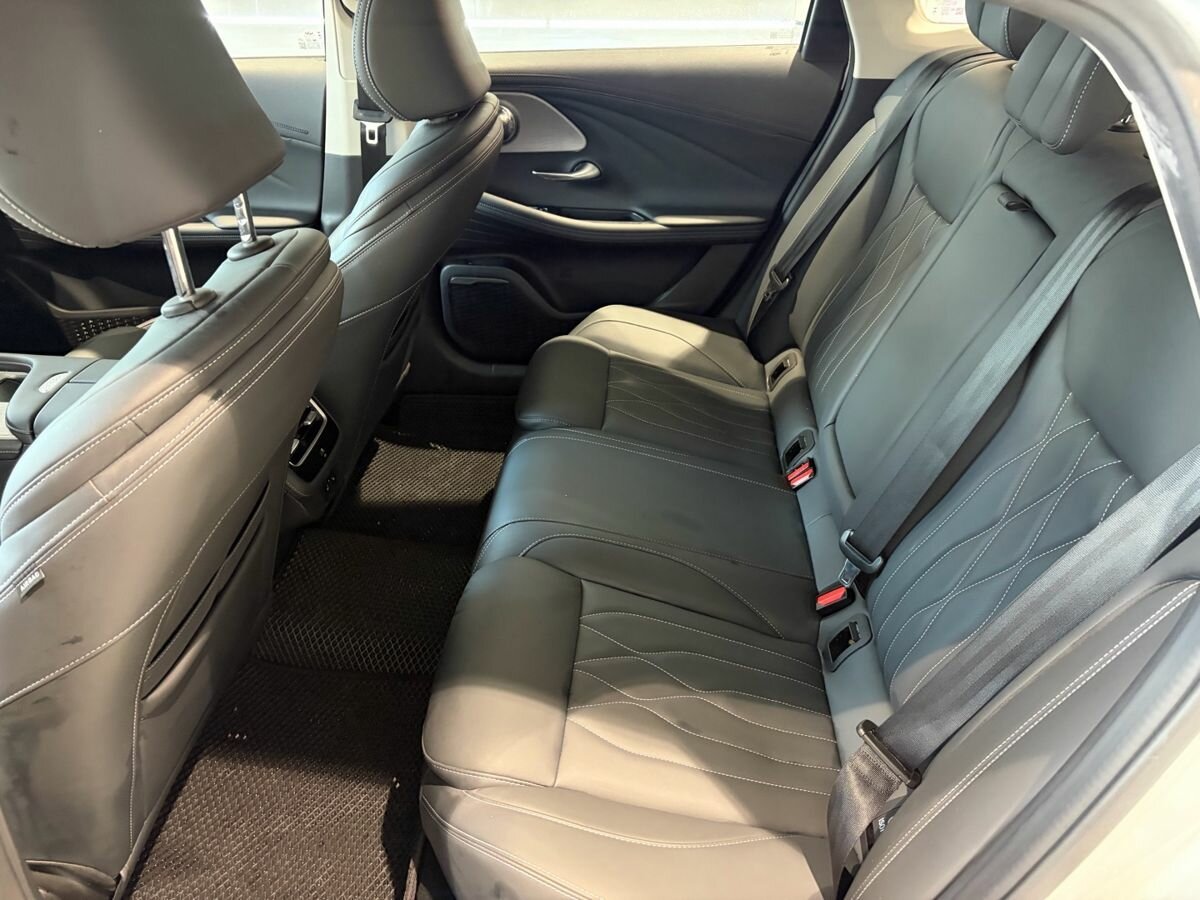 Chery Arrizo 8 2024 года с пробегом. Фото: #7