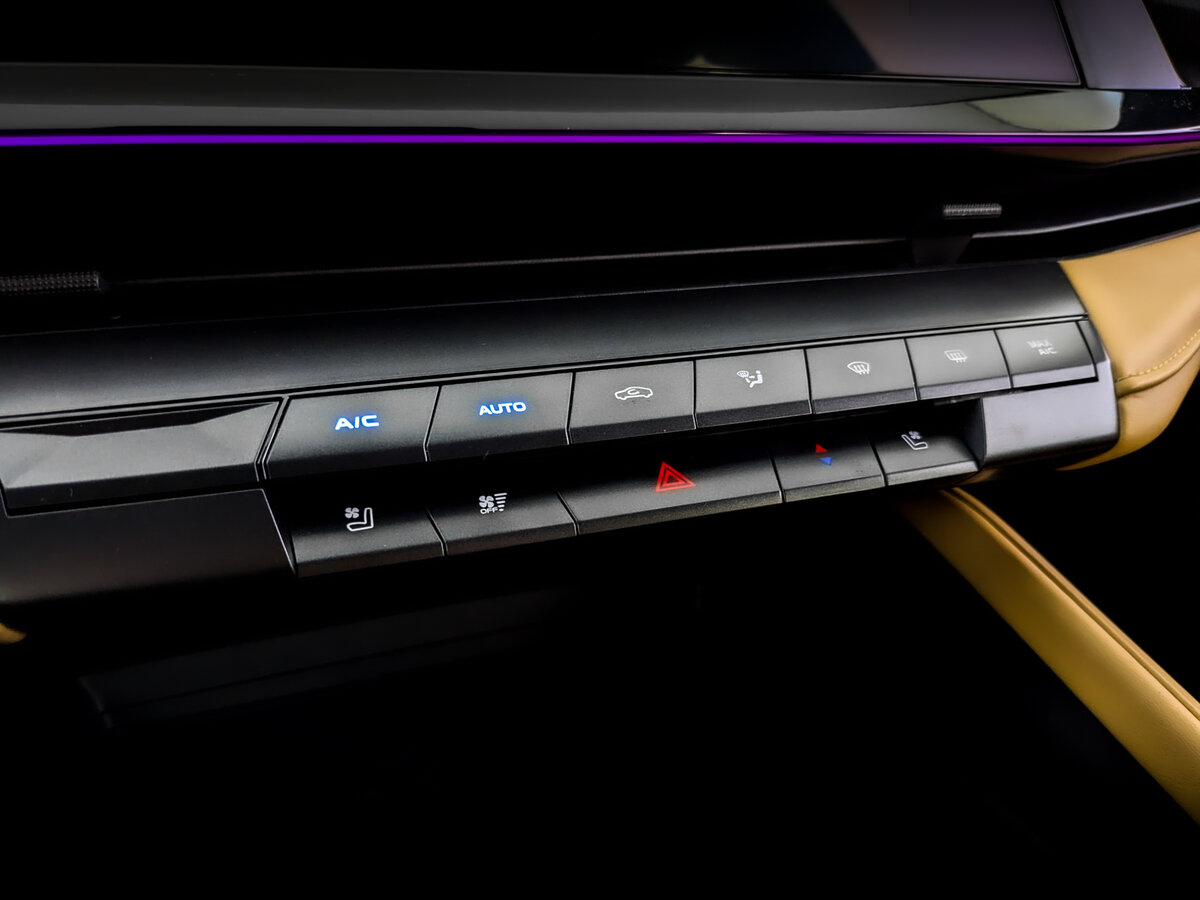 Changan UNI-V 2022 года с пробегом. Фото: #25