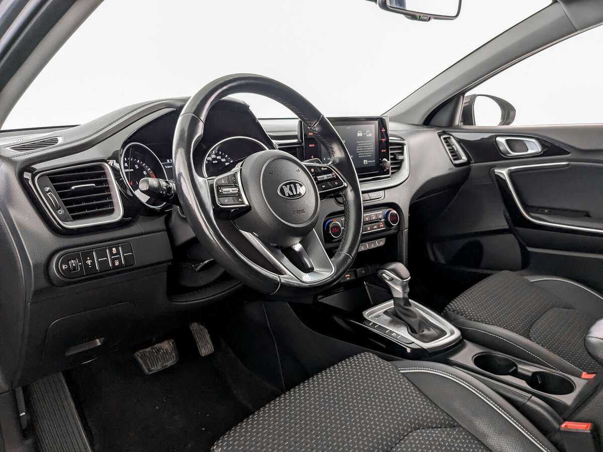 Kia Ceed 2021 года с пробегом. Фото: #13