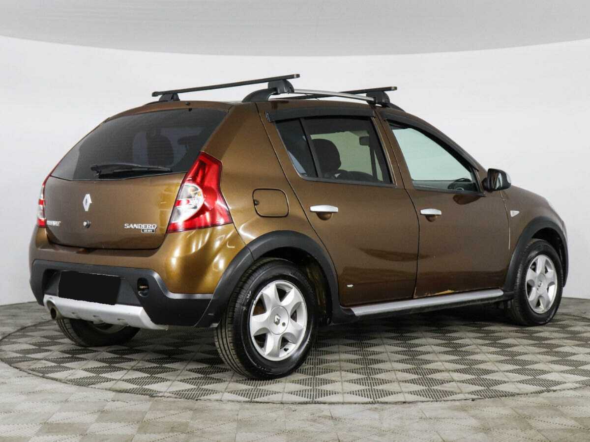 Renault Sandero 2013 года с пробегом. Фото: #2