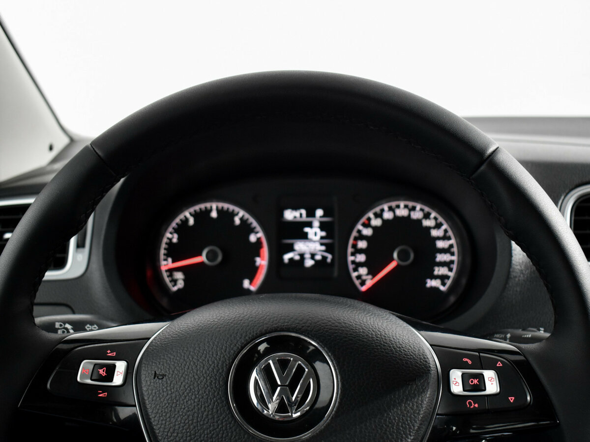 Volkswagen Polo 2017 года с пробегом. Фото: #13