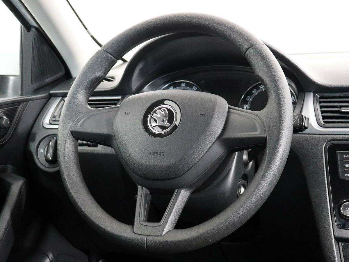 Skoda Rapid 2019 года с пробегом. Фото: #12