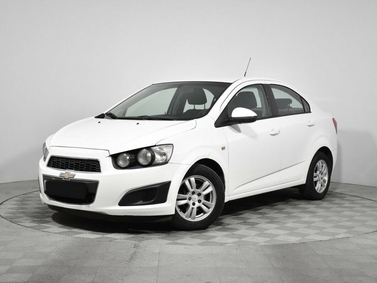 Chevrolet Aveo 2013 года с пробегом. Посмотреть фото