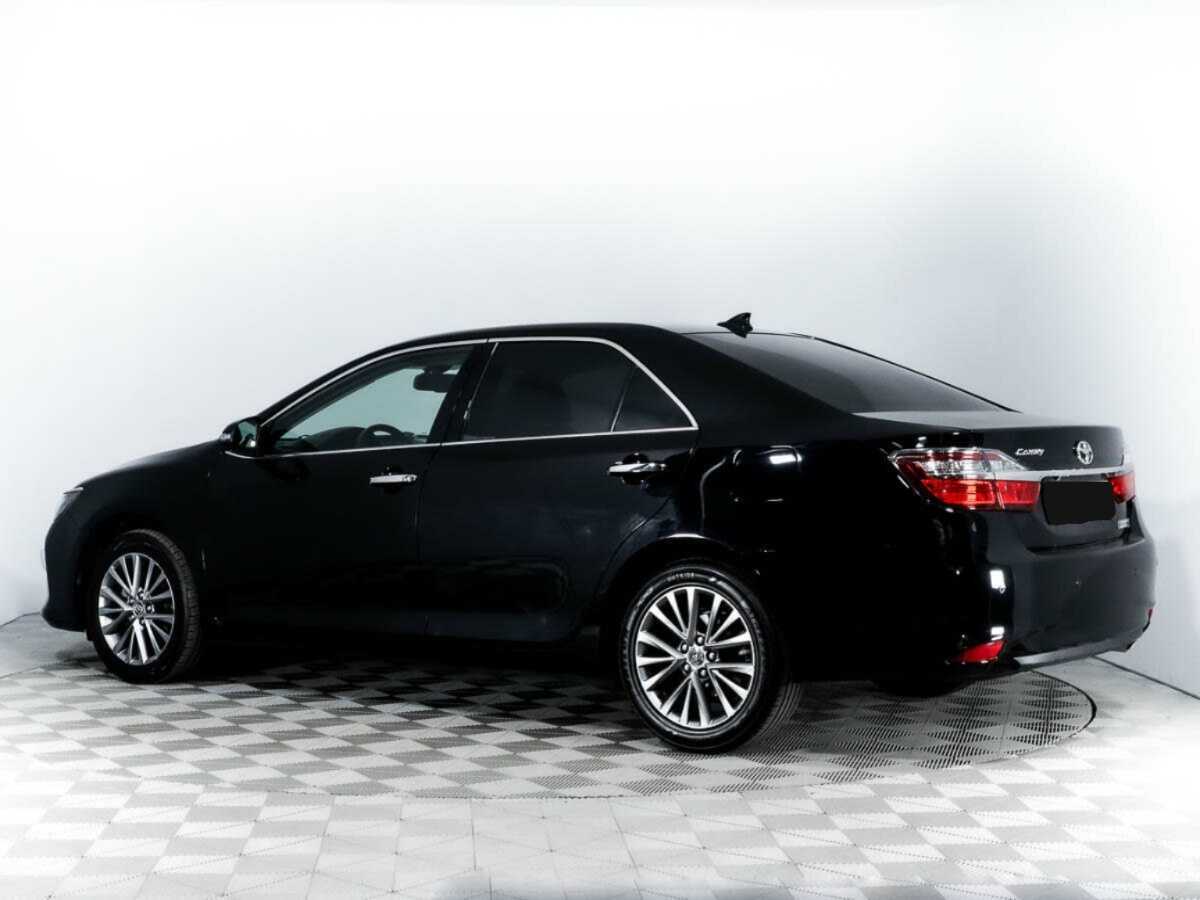 Toyota Camry 2017 года с пробегом. Фото: #6