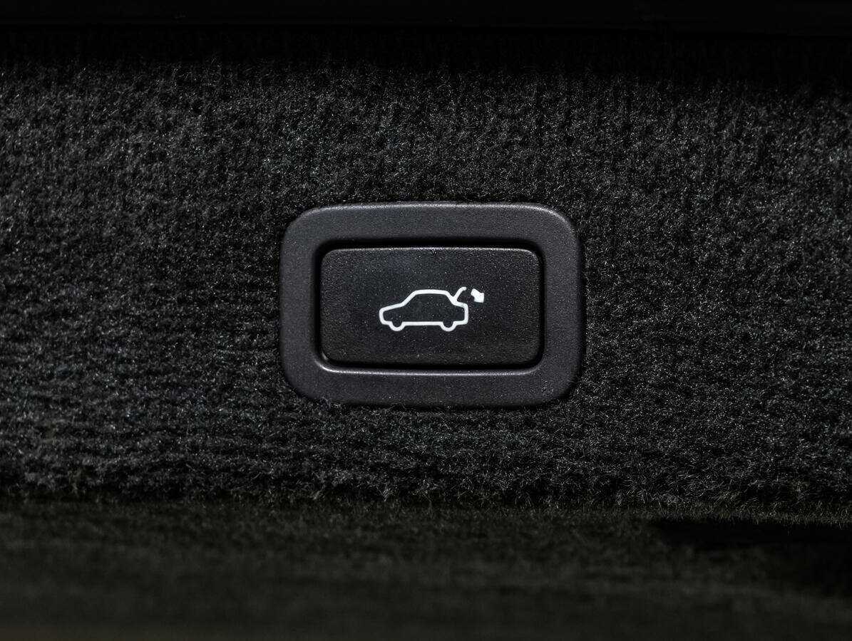 Volvo XC70 2014 года с пробегом. Фото: #15