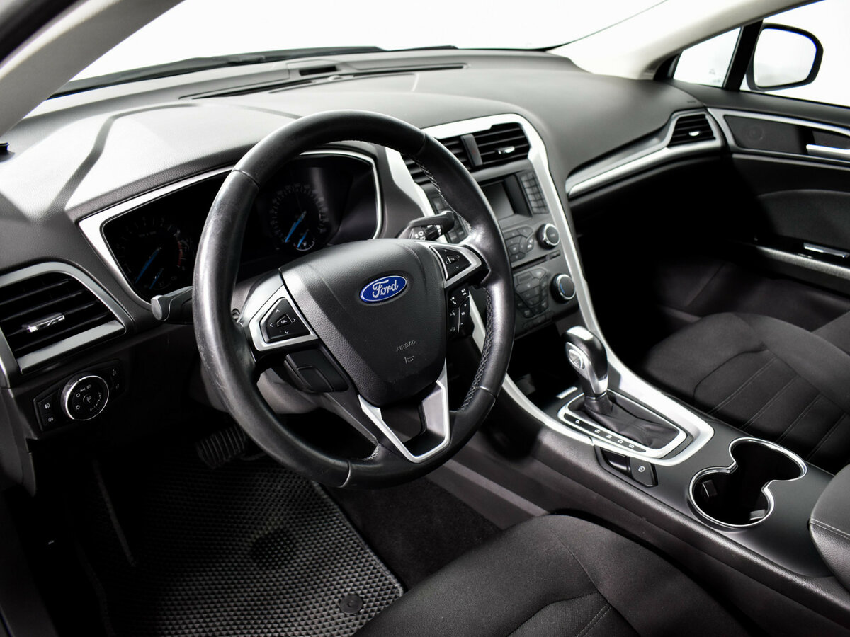 Ford Mondeo 2017 года с пробегом. Фото: #8