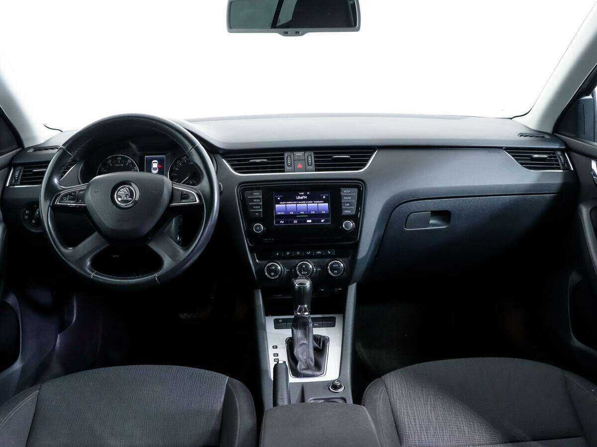 Skoda Octavia 2015 года с пробегом. Фото: #9