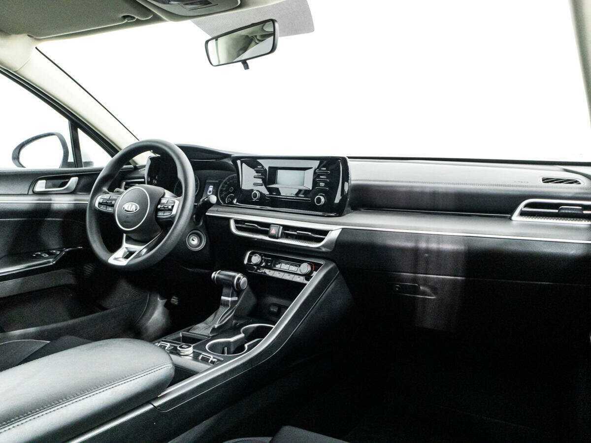 Kia K5 2020 года с пробегом. Фото: #8