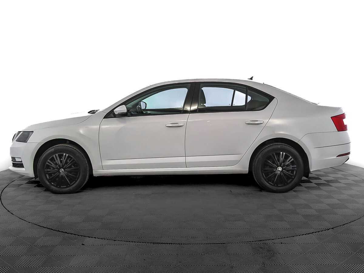 Skoda Octavia 2018 года с пробегом. Фото: #7