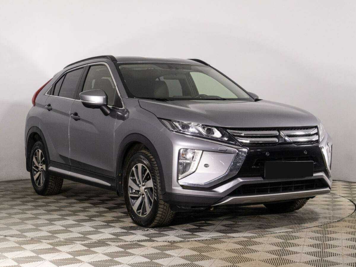 Mitsubishi Eclipse Cross 2018 года с пробегом. Фото: #2