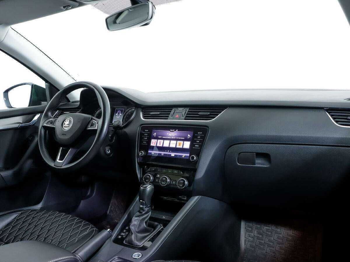 Skoda Octavia 2019 года с пробегом. Фото: #8
