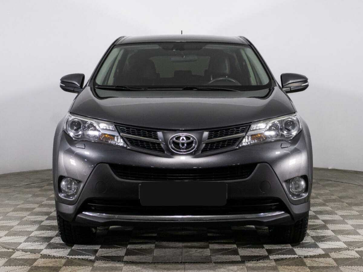 Toyota RAV4 2013 года с пробегом. Посмотреть фото