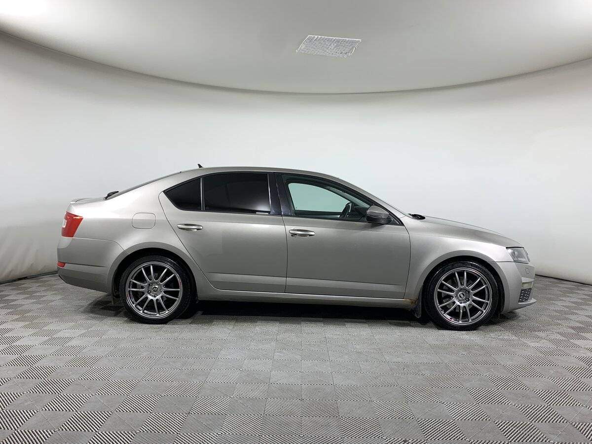 Skoda Octavia 2013 года с пробегом. Фото: #3