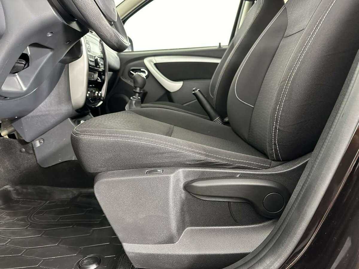 Nissan Terrano 2019 года с пробегом. Фото: #8