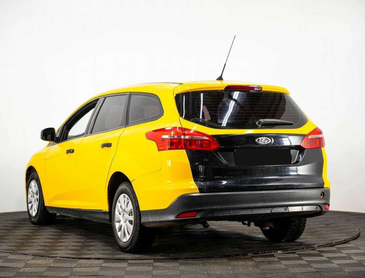 Ford Focus 2016 года с пробегом. Фото: #3