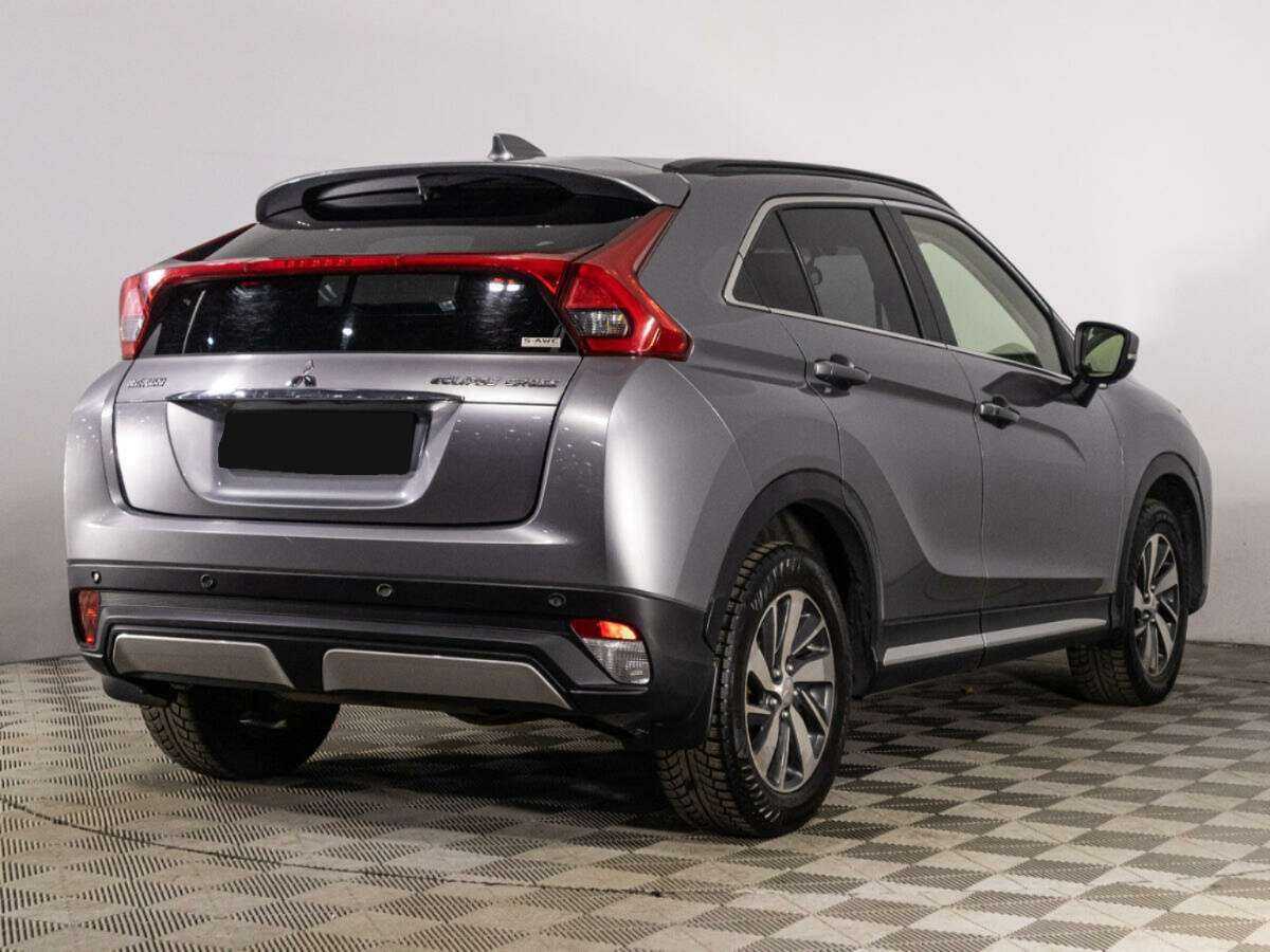 Mitsubishi Eclipse Cross 2018 года с пробегом. Фото: #4