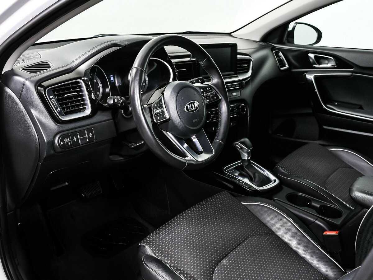 Kia Ceed 2019 года с пробегом. Фото: #11