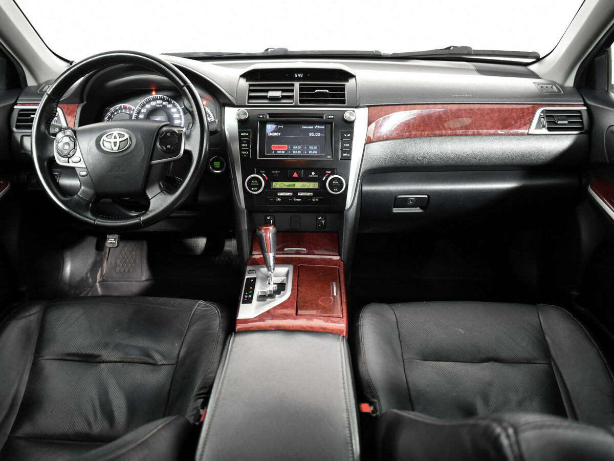 Toyota Camry 2013 года с пробегом. Фото: #8