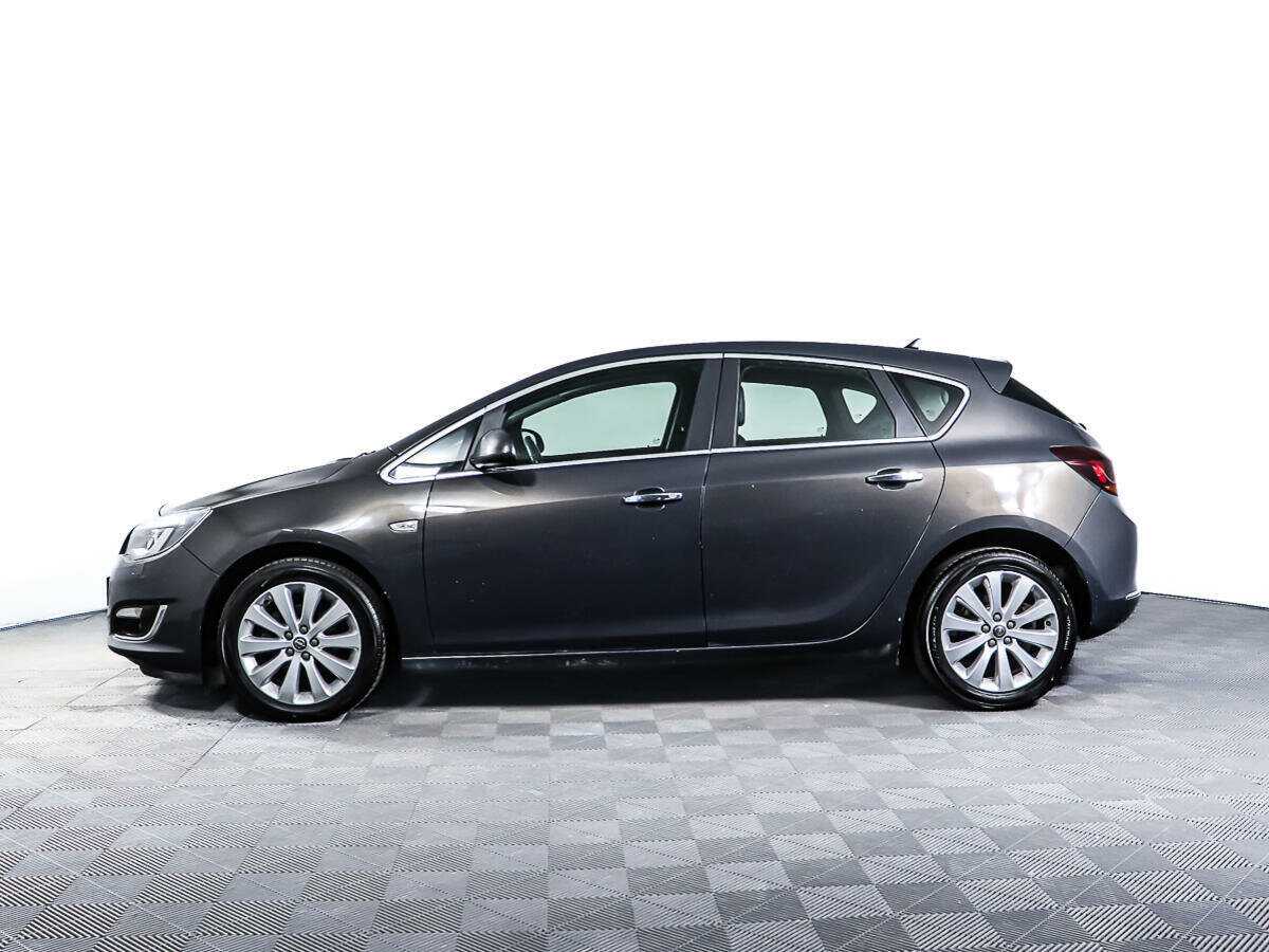 Opel Astra 2012 года с пробегом. Фото: #7