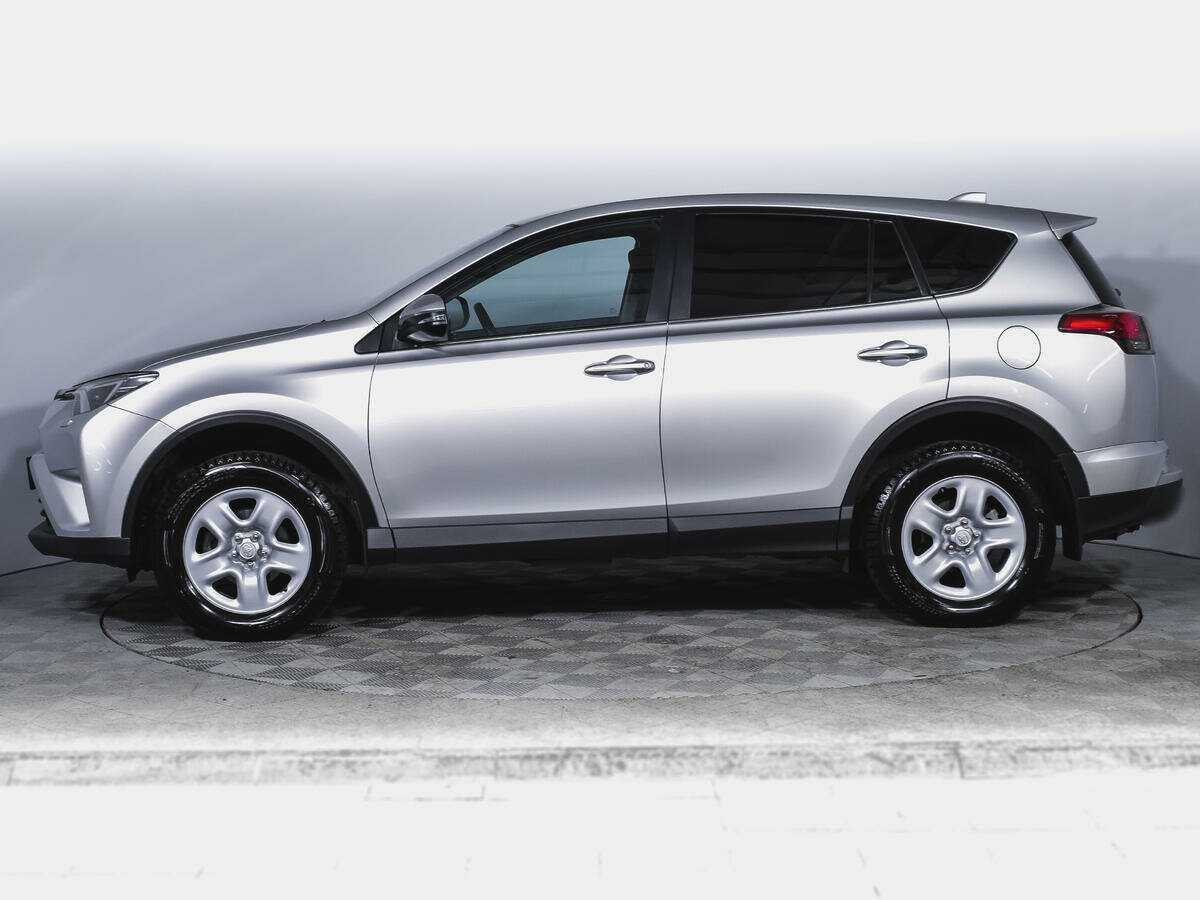 Toyota RAV4 2018 года с пробегом. Фото: #7
