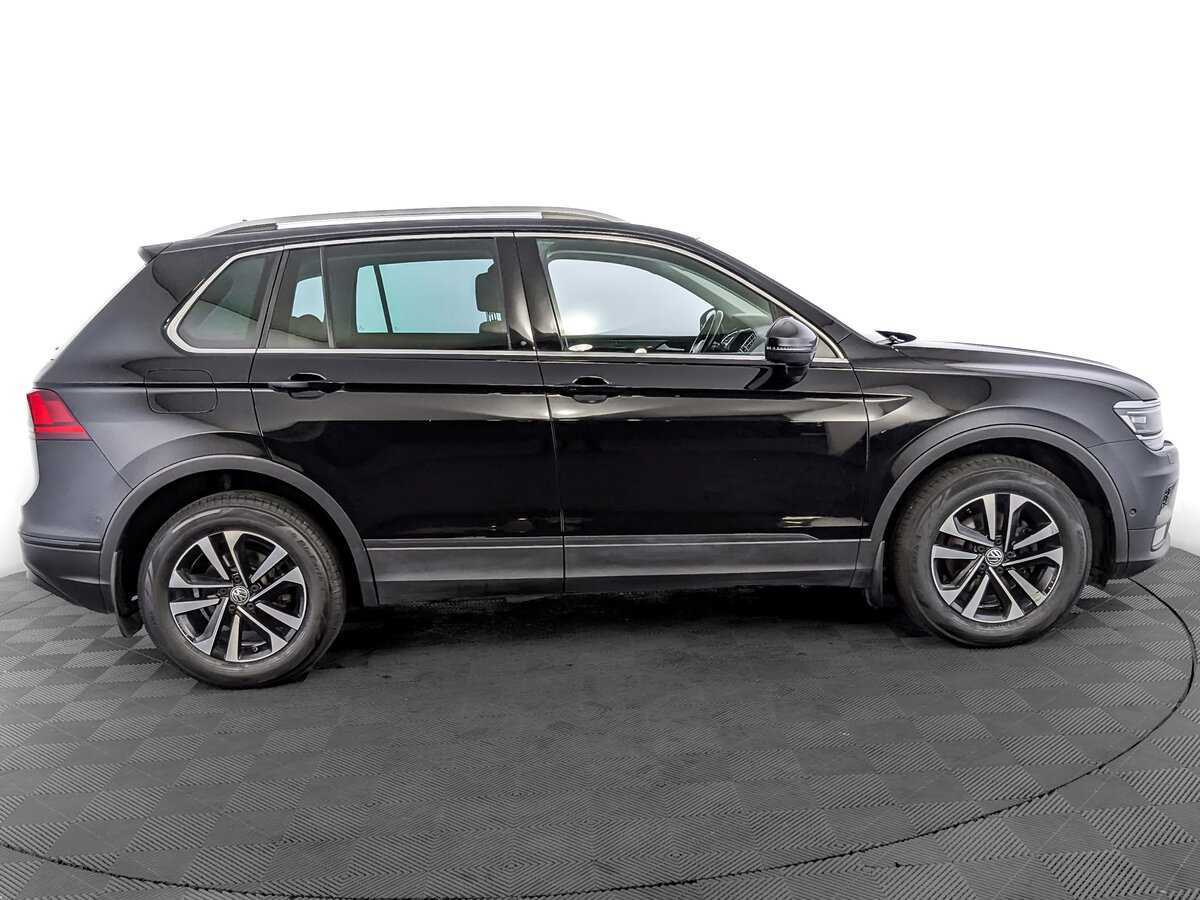 Volkswagen Tiguan 2019 года с пробегом. Фото: #3