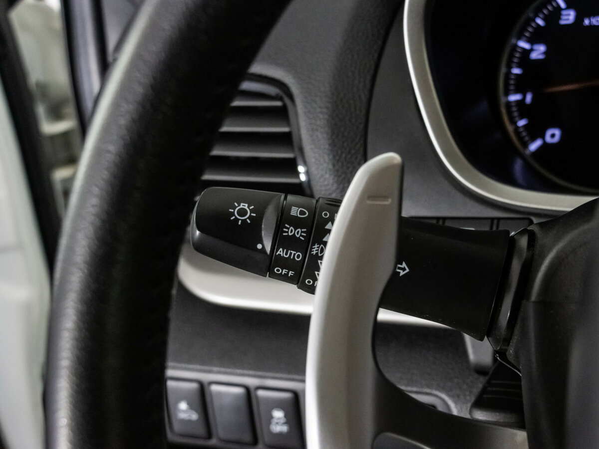 Mitsubishi Eclipse Cross 2022 года с пробегом. Фото: #14