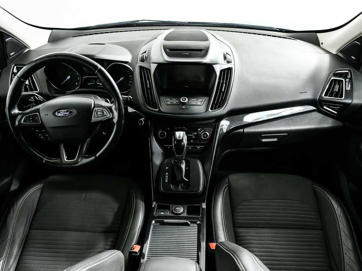 Ford Kuga 2017 года с пробегом. Фото: #10