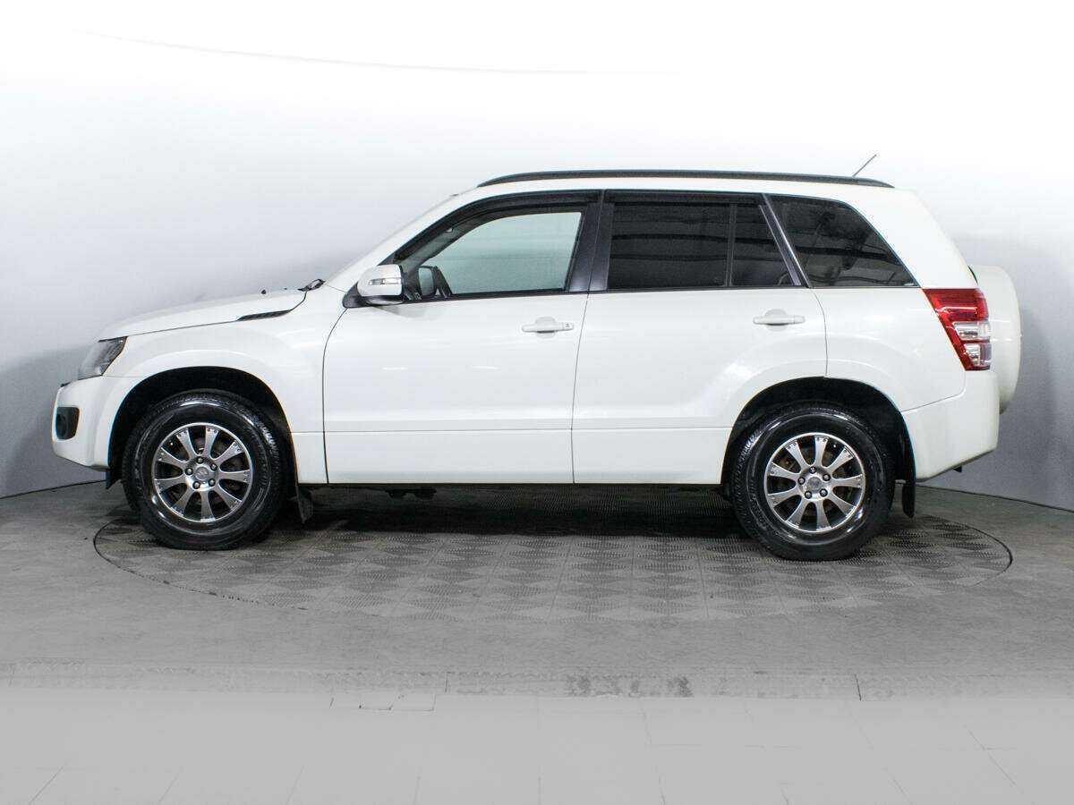 Suzuki Grand Vitara 2012 года с пробегом. Фото: #6