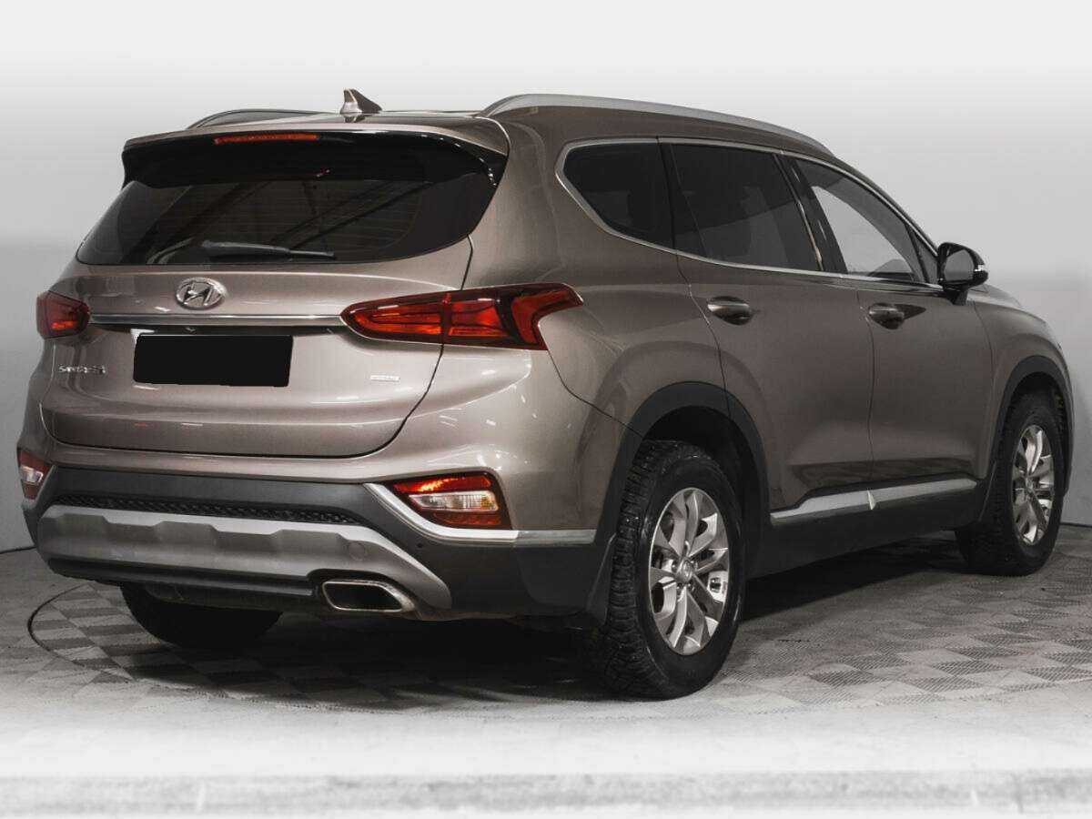 Hyundai Santa Fe 2018 года с пробегом. Фото: #4