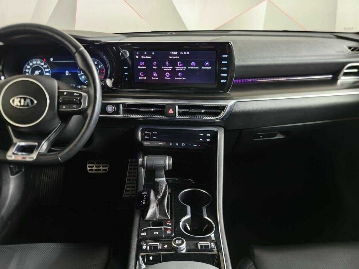 Kia K5 2021 года с пробегом. Фото: #10