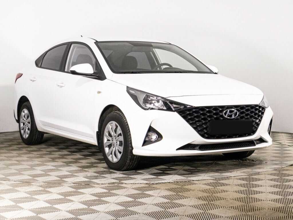 Hyundai Solaris 2022 года с пробегом. Фото: #2