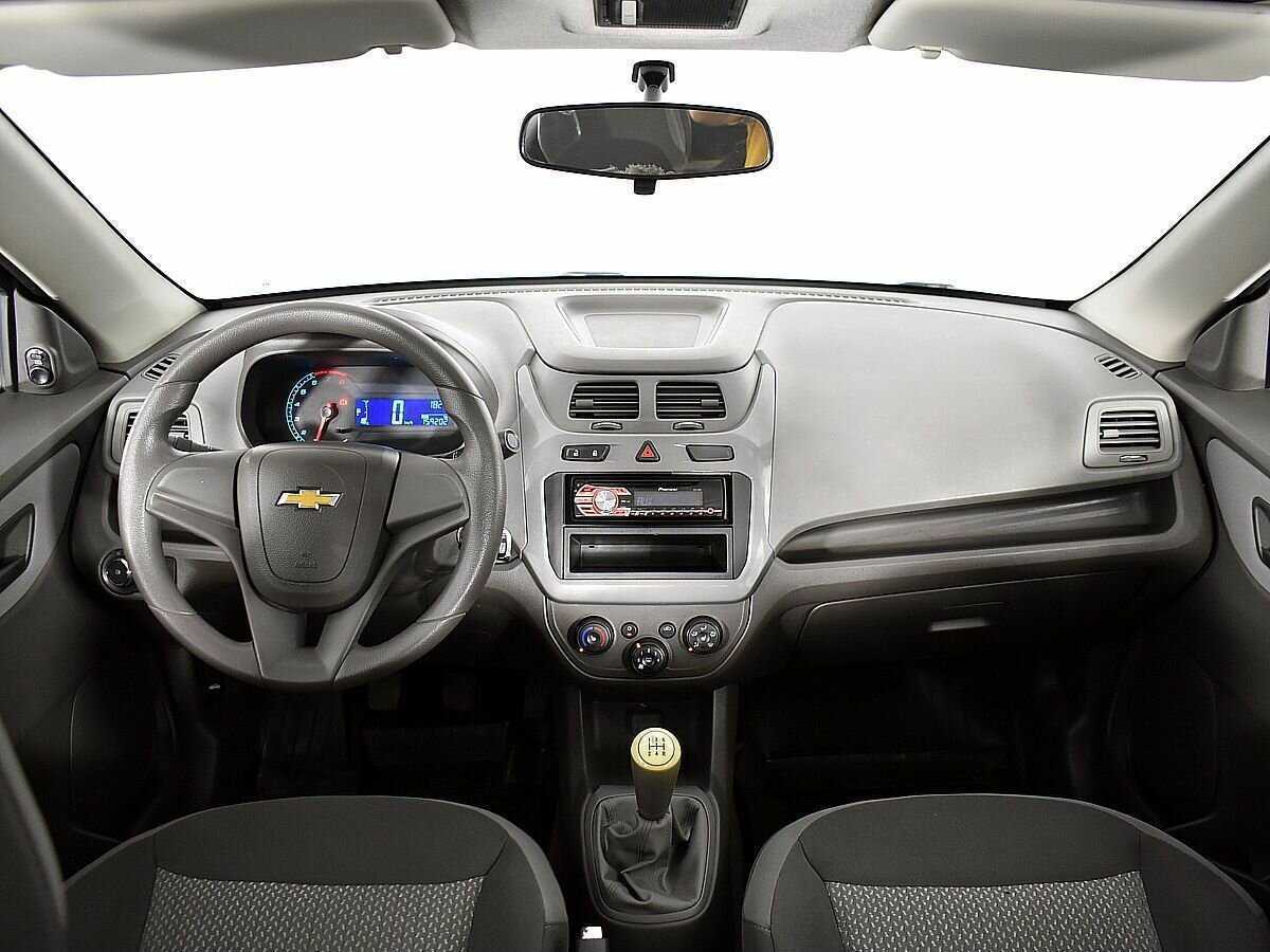 Chevrolet Cobalt 2013 года с пробегом. Фото: #7