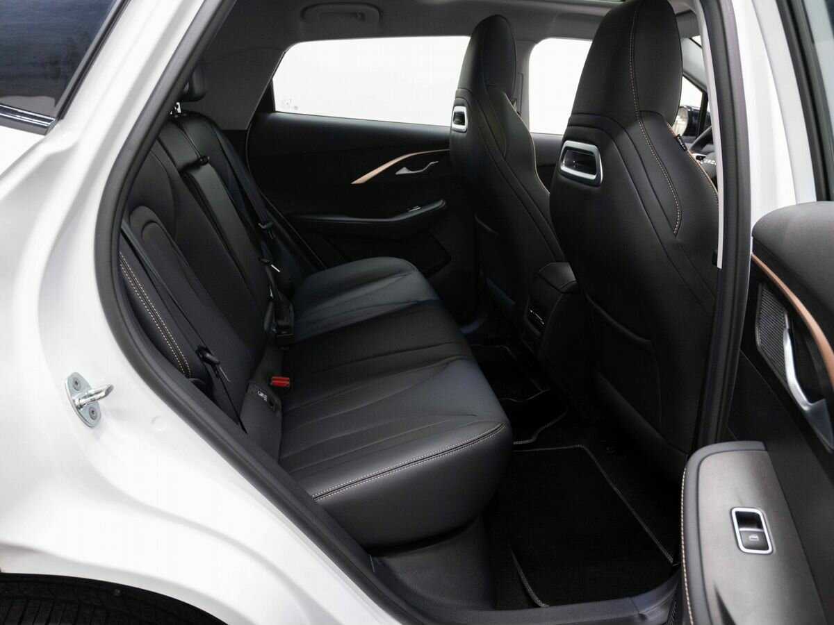 OMODA C5 2023 года с пробегом. Фото: #10