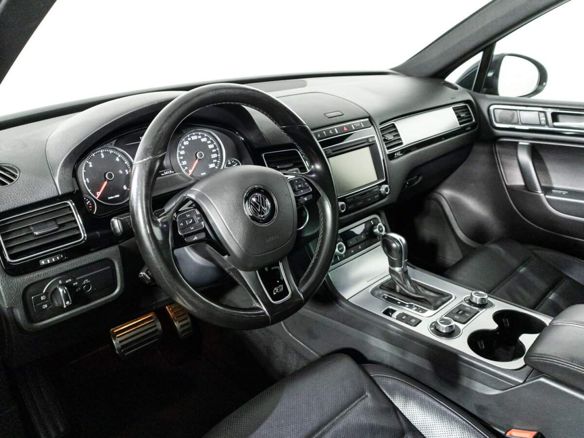 Volkswagen Touareg 2016 года с пробегом. Фото: #10