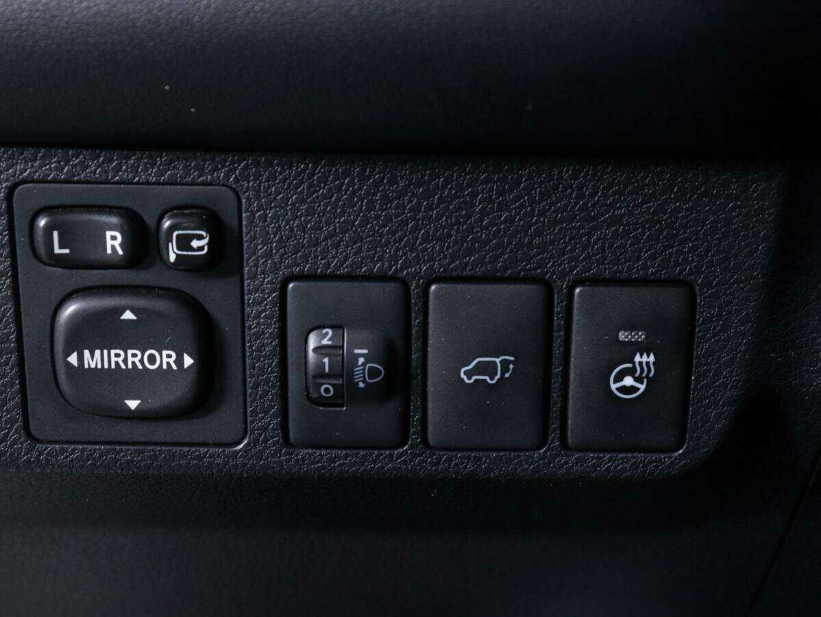 Toyota RAV4 2017 года с пробегом. Фото: #13