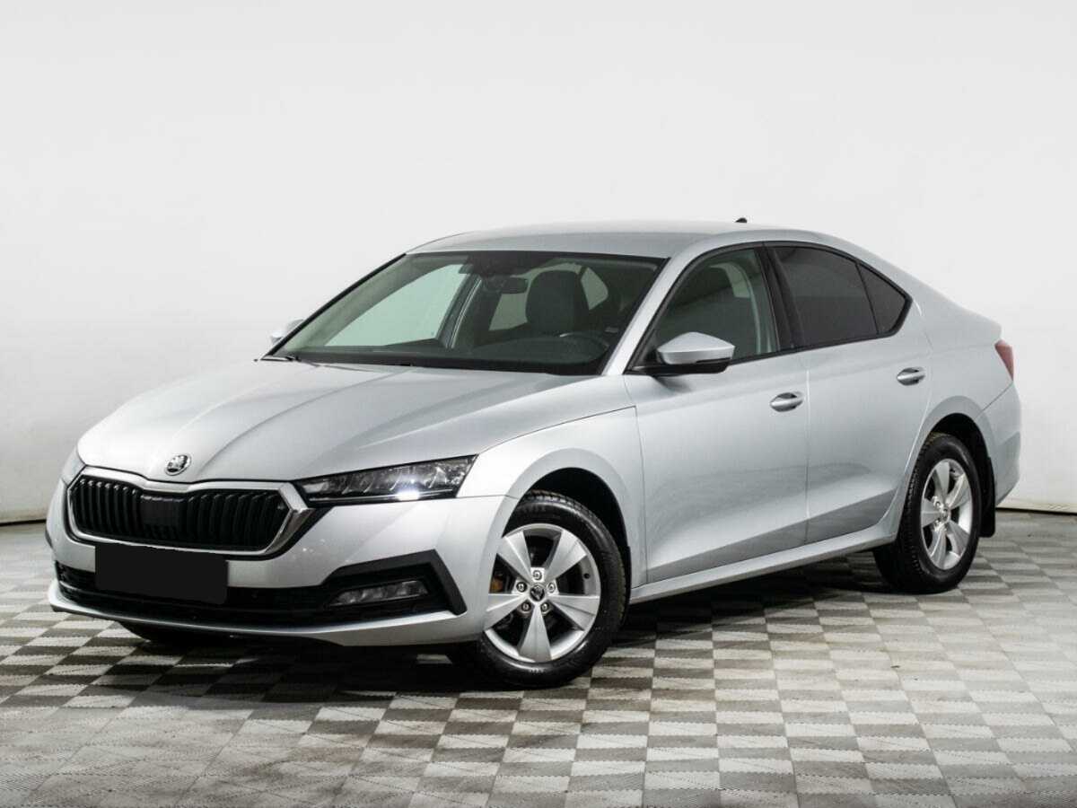 Skoda Octavia 2021 года с пробегом. Посмотреть фото