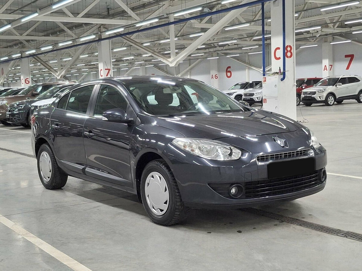 Renault Fluence 2012 года с пробегом. Фото: #2