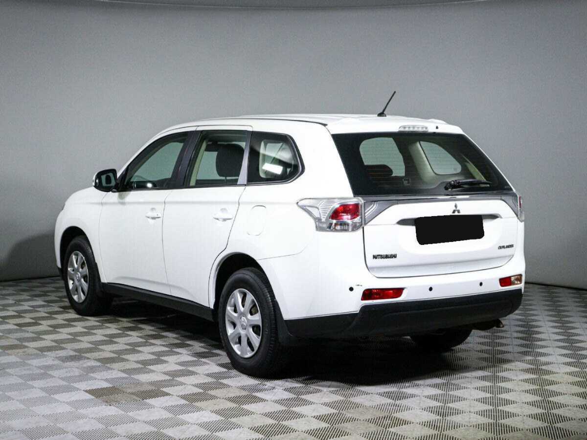 Mitsubishi Outlander 2013 года с пробегом. Фото: #6