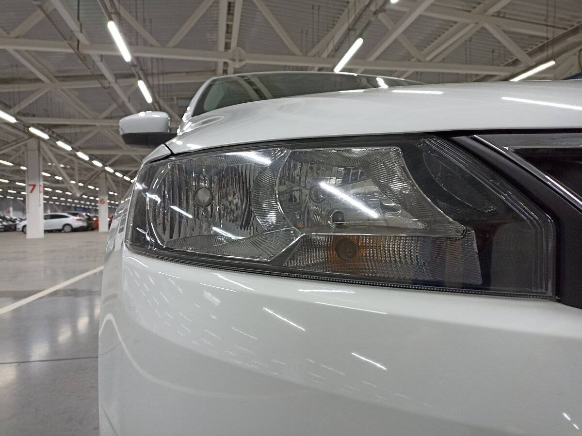 Skoda Rapid 2019 года с пробегом. Фото: #16