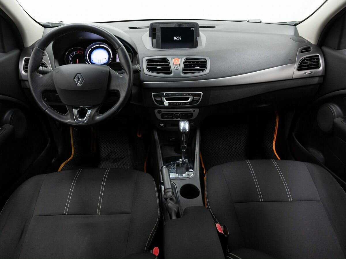 Renault Fluence 2013 года с пробегом. Фото: #14