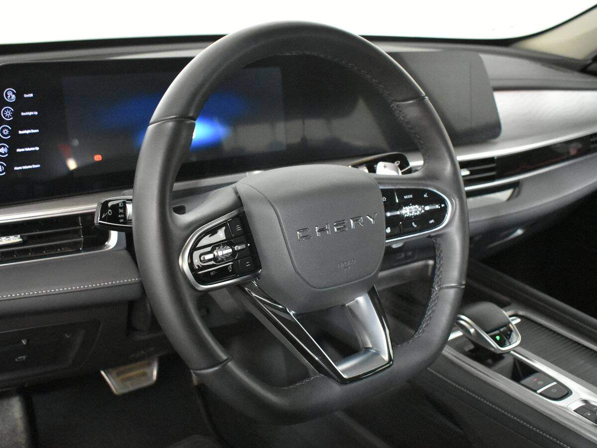 Chery Arrizo 8 2023 года с пробегом. Фото: #8